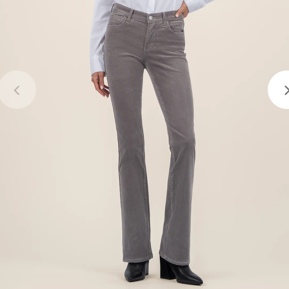 Kut from the Kloth Karen corduroy baby bootcut brand new